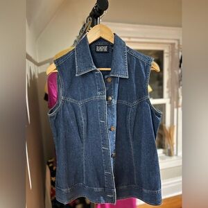 VINTAGE Blassport denim-styled vest. Size MEDIUM.